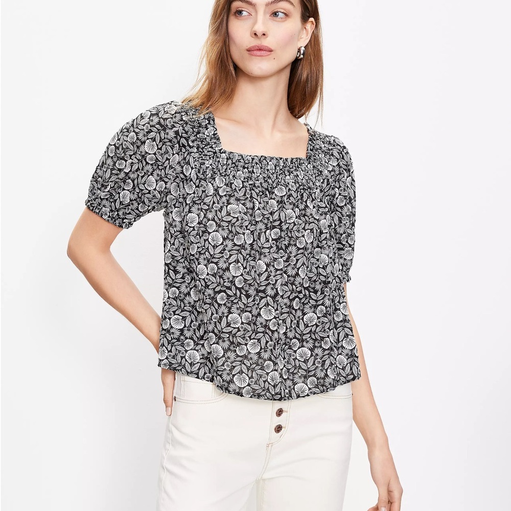 LOFT Black and White Floral Women Top